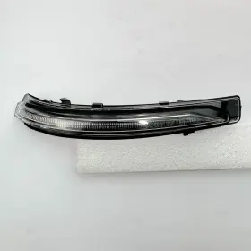 87624AR000 GENESIS Outside Mirror Turn Signal Lamp Right