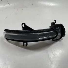 26437262 GM Turn Signal Lamp Acadia Traverse Enclave