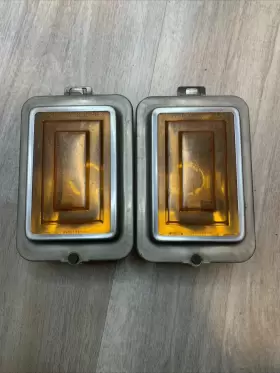 Gm 77-79 Cadillac Turn Signal Marker Light Lamp Lens Deville