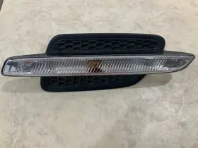 92420919 GM Gxp Fender Turn Signal Marker Light Lense Lens Rh