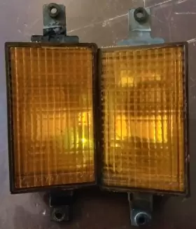 5967787 GM/PONTIAC Left Right Front Turn Signal Lamps Sunbird