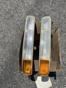 16525200 GMC Turn Signal Light Great Yea Yukon #2