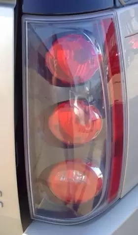 166-02376BR GMC Passenger Right Rh Tail Light Lamp Yukon