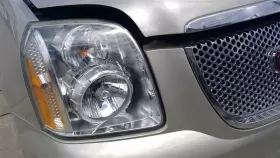 114-00973R GMC TRUCK Passenger Right Headlight Headlamp 1500