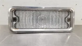 TGMC1500 GMC TRUCK Lamp Turn Signal Right Passenger Sierra