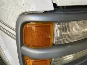 SAVANA15 GMC TRUCK Passenger Corner Light Marker Upper Savana
