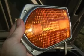 5941749 GM Nos Ihc Firetruck Amber Lens Arrow Turn Signal R8 #2