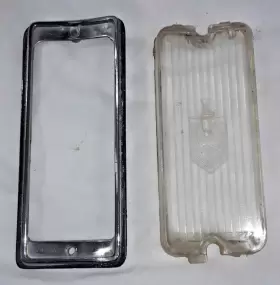 59643182 CHEVY Right Parking Light Lens Bezel Monte Carlo #2