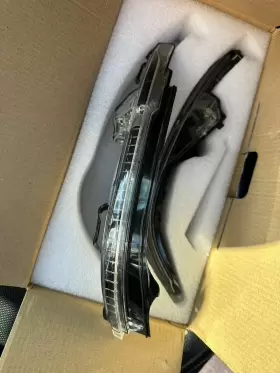 4M0949102A HELLA Turn Signal Indicator Bentayga Q7 Audi