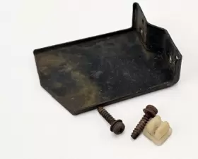 33154-SR3-A01 HONDA Left Headlight Turn Signal Mounting Plate