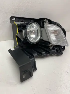 71104-THR-A0 HONDA Rh Passenger Fog Light Turn Signal Bracket #2