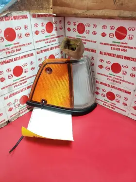 116-58058R HONDA CIVIC Passenger Corner Light Lamp Turn Park