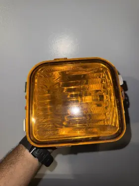 16532637 HUMMER Light Turn Signal Lamp Left H3 Park 16532637 HUMMER Light Turn Signal Lamp Left H3 Park