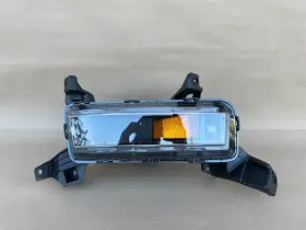921A2-P8000 HYUNDAI Telluride Right Bumper Mount Led Reflex