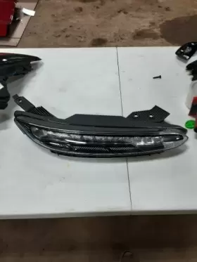 92208-J9610 HYUNDAI Kona Passenger Right Upper Drl Running #2