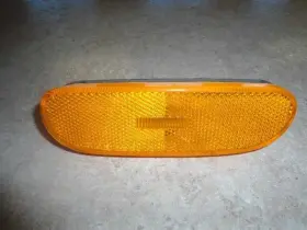 116-59120R INFINITI Passenger Marker Light Bumper Mount #2