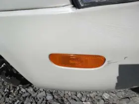 116-59120R INFINITI Passenger Marker Light Bumper Mount