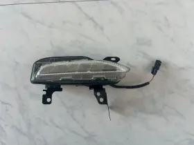 261354AM0A INFINITI Front Bumper Right Turn Signal Light Lamp