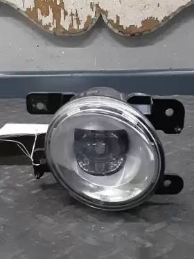 261508990C INFINITI Passenger Fog Light #2