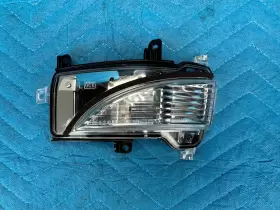 26165-1LA1A INFINITI Rear View Mirror Armada Turn Signal Lamp #2