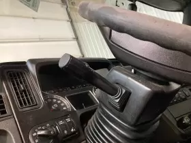 4057711C4 INTERNATIONAL Left Driver Turn Signal Column Switch