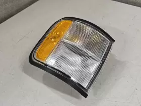 116-58437 ISUZU Trooper Rh Passenger Turn Light Lamp Park #2