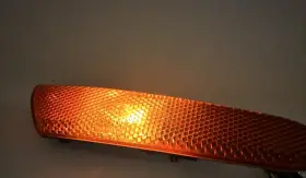 13B454AC JAGUAR Front Bumper Passenger Marker Light Lamp #2