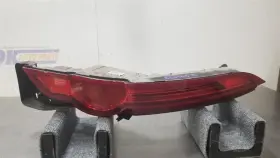 166-60658R JAGUAR Quarter Tail Light Lamp Passenger Right