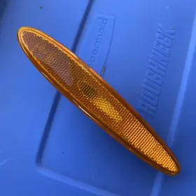 LJA5024AC JAGUAR Front Passenger Right Rh Amber Marker Light