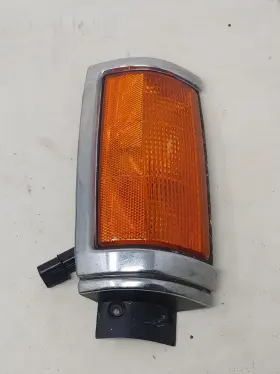 116-58455BR JAPANESE CHRYSLER Passenger Right Corner Light #2