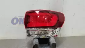 166-10919R JEEP Wk Quarter Panel Tail Light Lamp Right