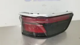 166.CH9822 JEEP Tail Light Lamp Right Passenger Quarter #2