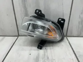 521777750 JEEP Halogen Signal Light Left Driver Renegade