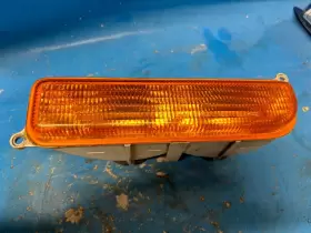 698231020753 JEEP Driver Front Parking Light Turn Signal