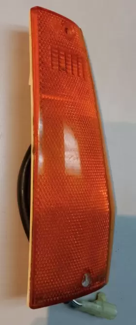 8956000112 JEEP Right Front Marker Light Cherokee #3