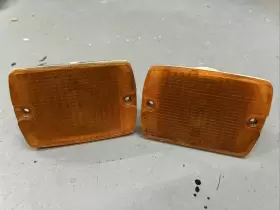 SF8956001376 JEEP Yj Turn Signal Lens Grill Marker Amber