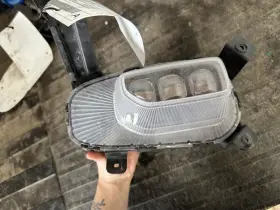 116-10423L KIA Driver Corner Light Fog Driving Bumper Led