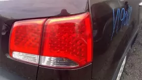 166-51240R KIA Passenger Tail Light Quarter Panel Led Sorento