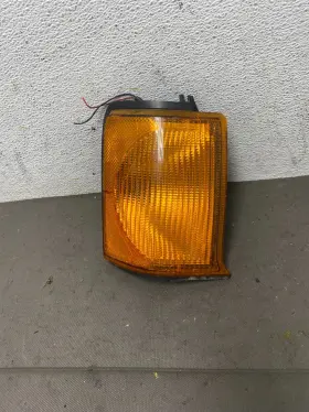 XBD100870 LAND ROVER Front Right Turn Signal Light XBD100870 LAND ROVER Front Right Turn Signal Light