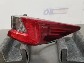 RC350 LEXUS Sport Tail Light Lamp Right Passenger