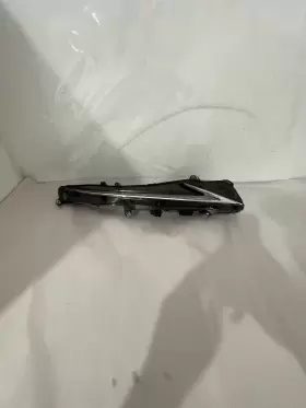 8161053100 LEXUS Daytime Running Lights Right Rh Turn IS300