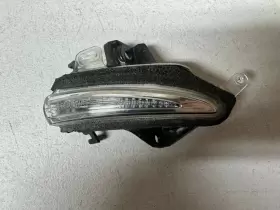 8173076010 LEXUS Front Passenger Rh Mirror Turn Signal Lamp