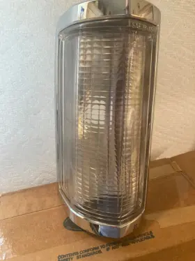 E5VY-13200-A LINCOLN Nos Right Front Turn Signal Lamp Park