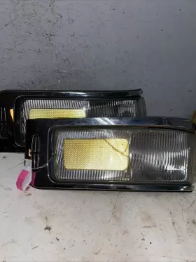 F5VB-15A429-AE LINCOLN Lh Rh Front Corner Marker Turn Signal