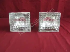 FOVY-13200-A LINCOLN Nos Parking Lamps Turn Signals Town-car