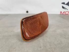 MX-5 MAZDA Front Right Marker Corner Light Reflector Miata #2