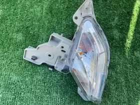 DB4G-51-350A MAZDA Signal Lamp Front Turn Light Right CX-3