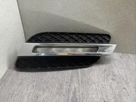 116-60180 MERCEDES Right Front Passenger Drl Foglight Lamp