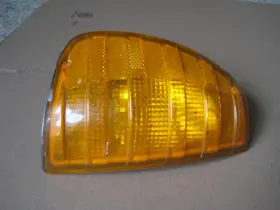 0008200721 MERCEDES Bosch Turn Signal Lens Lh Rh W123 240D #3