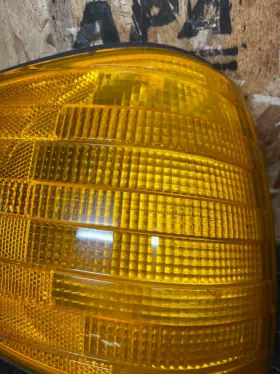0008209121 MERCEDES Right Front Corner Light Turn Signal W126 #3